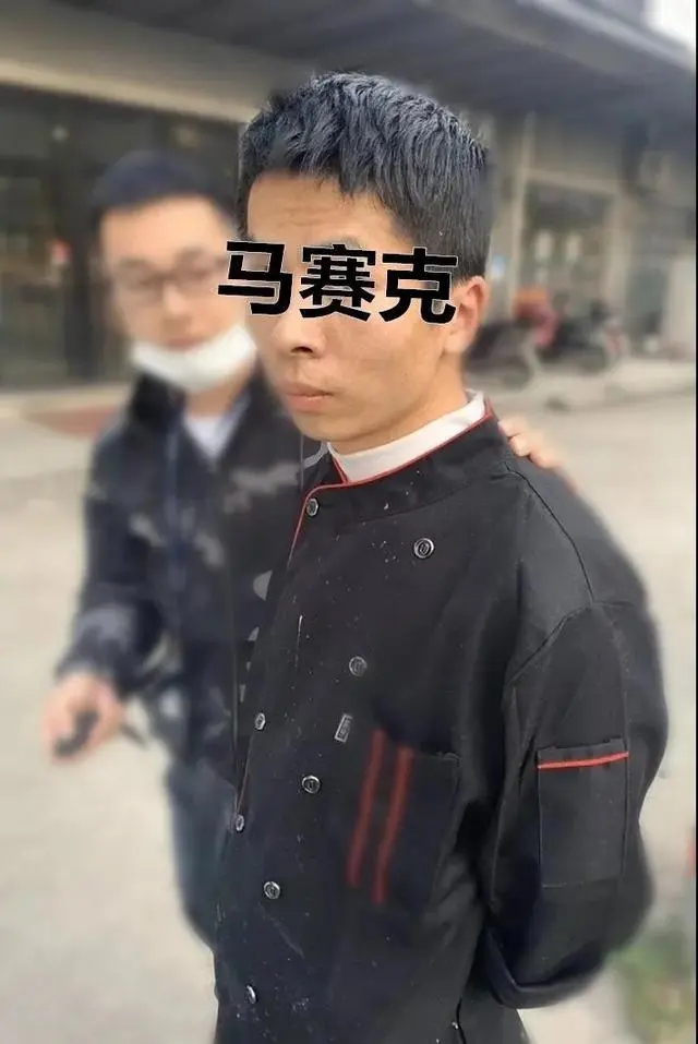 『女童』浙江海宁5岁女童独自回家遇入室行窃者 连发三问吓跑小偷