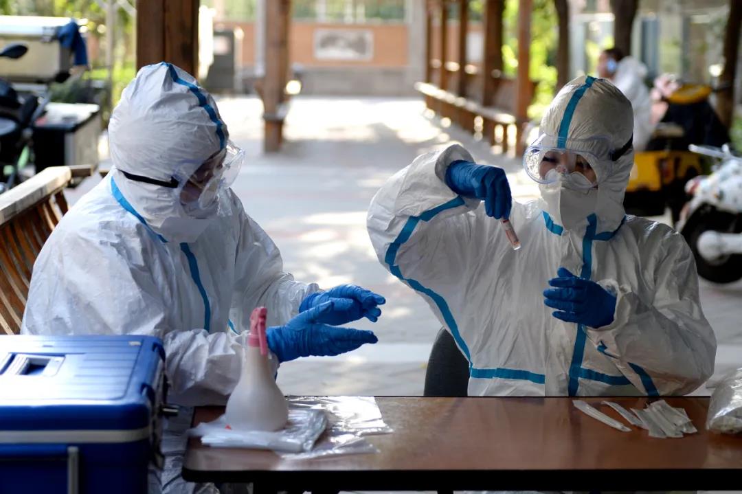 北京为何说“西城大爷”为北京疫情防控立了一功？疾控专家回应