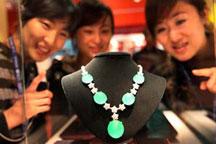 China Int&acute;l Jewelry Exhibition kicks off in Beijing