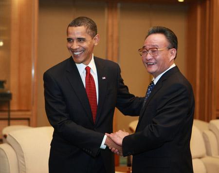 Wu Bangguo, chairman of China's National People's Congress Standing Committee, meets with U.S. President Barack Obama at the Great Hall of the People in Beijing, capital of China, on Nov. 17, 2009.(Xinhua/Ju Peng) 
