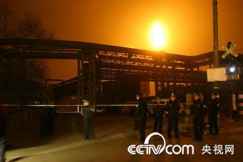 兰州石化公司爆炸火情已基本得到控制_CCTV