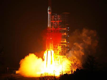 An orbiter is launched by a Long-March-3III carrier rocket from the Xichang Satellite Launch Center in southwest China's Sichuan Province, Jan. 17, 2010. It was the third orbiter that China has launched for its independent satellite navigation and positioning network, also known as Beidou, or Compass system. (Xinhua/Qian Xian'an)
