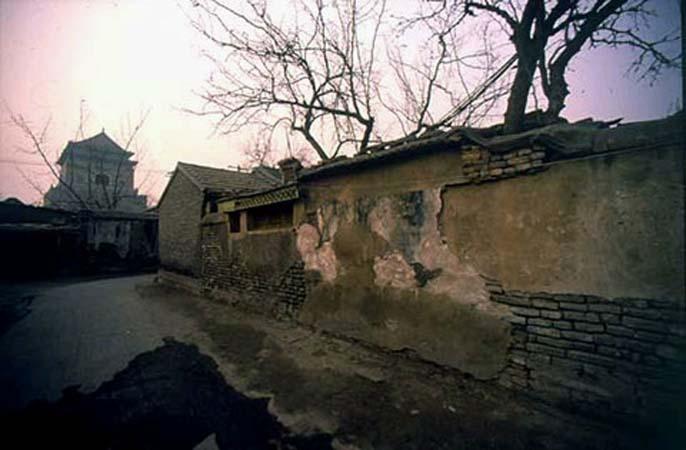 Caochang Hutong: remains of former gathering places