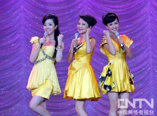 央视《欢乐英雄》全新改版--<em>美女</em>主持团出炉 艺