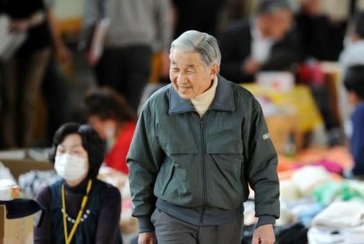 日本天皇支气管炎症状加重 需住院接受治疗