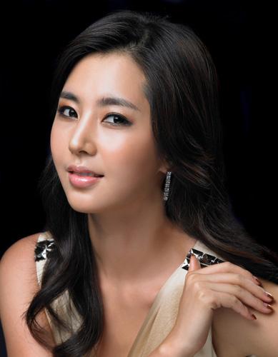 韩星难当 <em>女人</em>如何应对职场性骚扰_时尚台_中