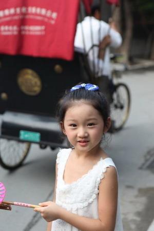 姜斯琪饰七妹-学堂故事-中国网络电视台