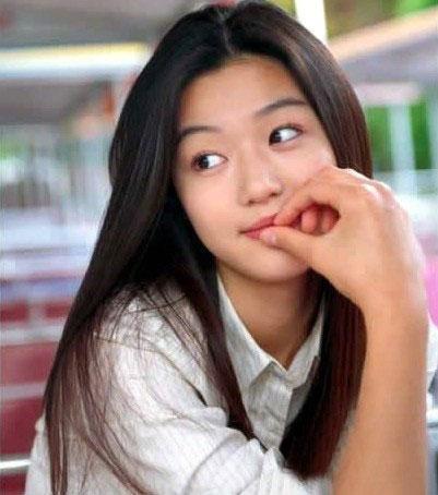 传胡杏儿<em>怀孕</em> 与黄宗泽甜蜜婚照_时尚台_中国