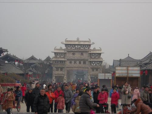 《剑侠情缘》热播带火东平水浒影视城