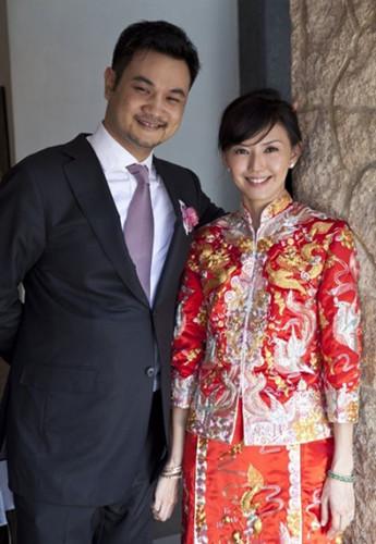 曝光<em>孙燕姿</em>罕见<em>三姐妹合影</em> 妹妹美艳不输姐姐