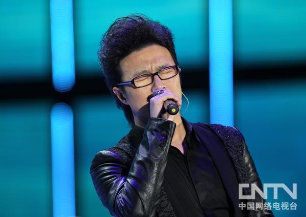 汪峰《飞得更高》