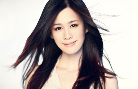 歌手演员张萌拍摄《小两口》 大过都市女老板