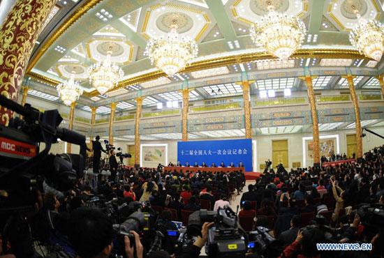 Conférence de presse du PM et des vice-PMs chinois