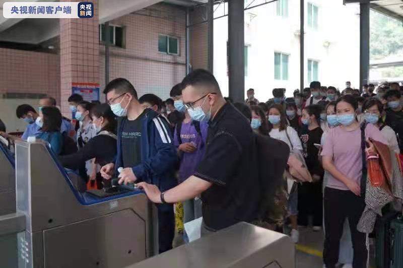 中铁南宁局将调整29趟客货列车 国庆假期加开或重联257趟旅客列车