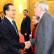 Primer ministro chino da bienvenida a expertos extranjeros para trabajar en China 