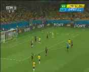 [世界杯]巴西斜传门前 保利尼奥倒挂金钩稍稍偏出