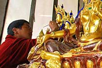 Sculptures of Regong art