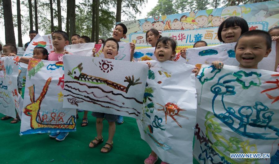 Chinese Dragon Boat Festival, May 5 festival -