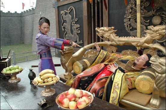 少林寺传奇二之十三棍僧救唐王 _影视海报剧照