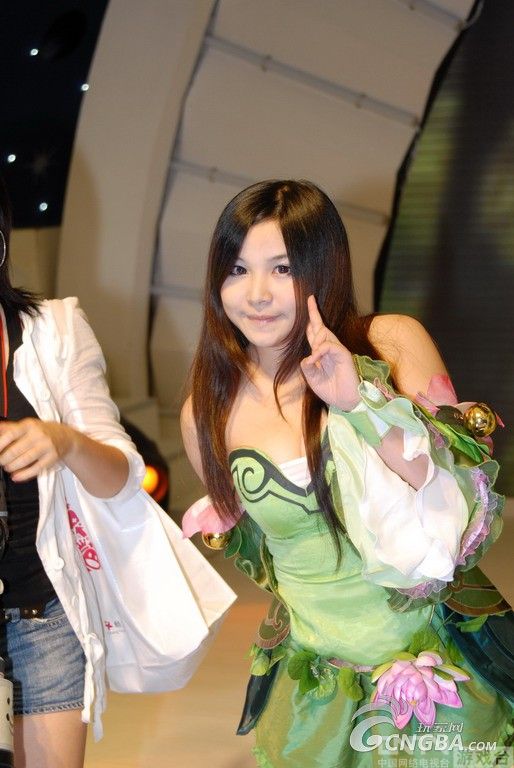 苍<em>老师</em>附身?2011CJ童颜<em>巨乳</em>盘点_八卦周边_