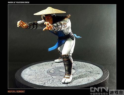 该模型采用宝丽石树脂制作