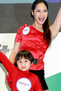 2012台北国际电玩展微软展台图赏 白歆惠小小彬站台