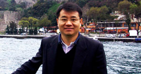 &nbsp;&nbsp;&nbsp;&nbsp;Ϳ����  1971�������й�������ѧ��ҵ���ֹ�ְ�ڹ��ҹ���ְܾ칫��������ר�����㲥���ӷ����ƶȸ��ۡ���������ƪ���ģ����С�WTO���й��㲥���ӡ�������������������㲥���ӵġ��������ԡ��������������й�60��㲥���ӷ�չ�����ݽ������й��㲥����ѧ������һ�Ƚ���