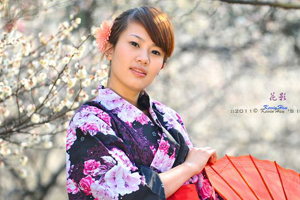 Ů�����ͷ���ӣ��