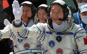 Acoplamiento de Shenzhou-9 con Tiangon-1 