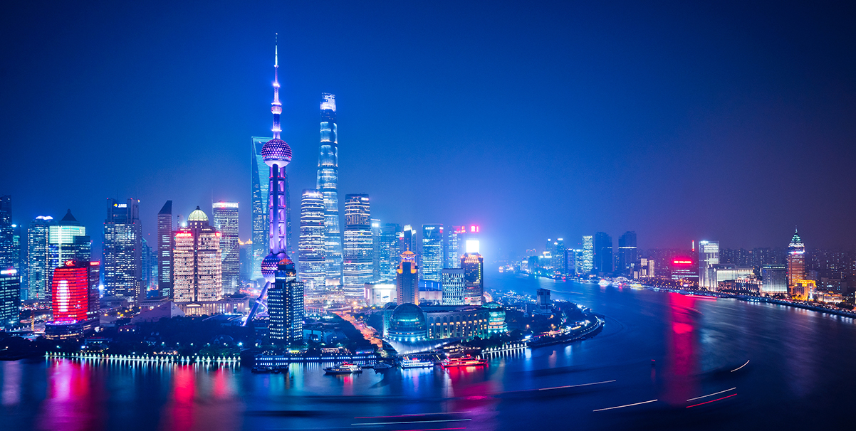 航拍上海夜景 感受城市文化:浦江恒流 上海恒新