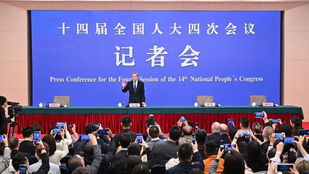 Chinese foreign minister meets press on foreign policy, relations