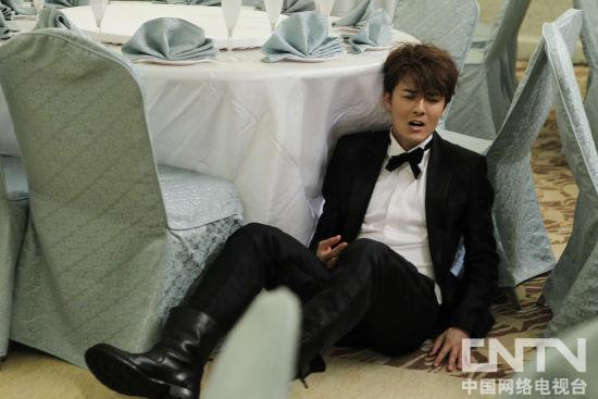 吴克群发《胡闹》mv+大导比尔贾捉刀