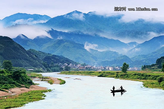  诗意紫鹊界，绵延二千年的秦人梯田 作者：佚名