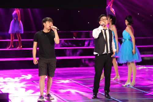 周鹏、李龙将带来《我的歌声里》_青歌赛