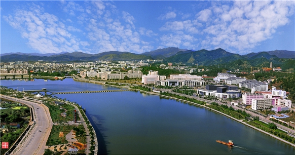 梅州:叶帅故里 世界客都