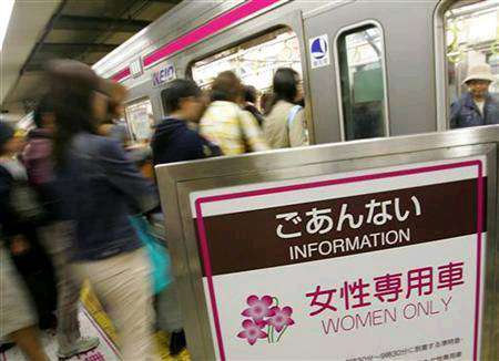 日本“痴汉”横行，妇女安全吗