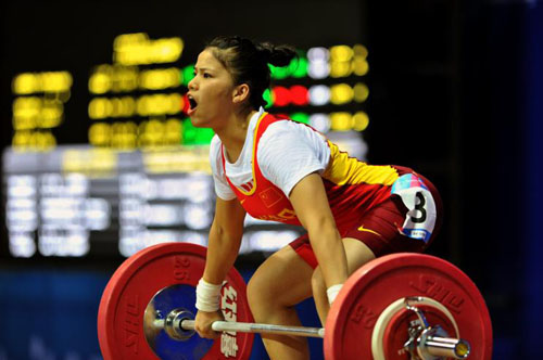 林冰莲获得女子53公斤级冠军
