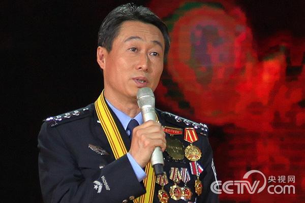 《cctv2013年度法治人物:张惠领》记者采访札记