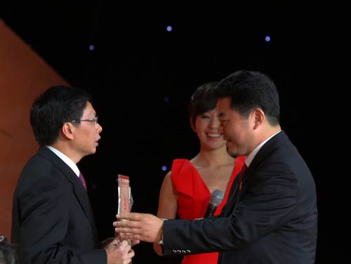 陈光昶在“2013中国十大法治人物”颁奖典礼上