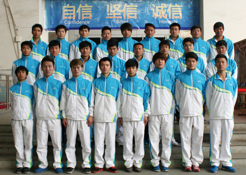 2014中华龙舟大赛:宜春学院龙舟队