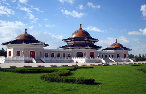 鄂尔多斯市裴家沟 鄂尔多斯市有几家保险公司