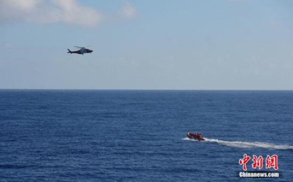 Once aviones y doce  barcos buscan restos del MH370