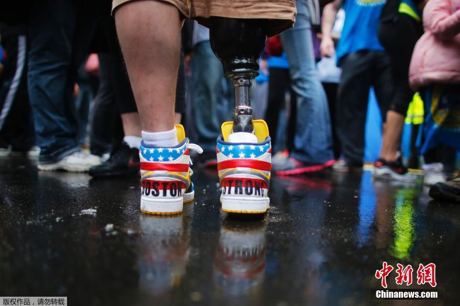 Un año después de los atentados vuelve la maratón de Boston