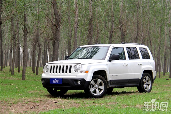 jeep 自由客