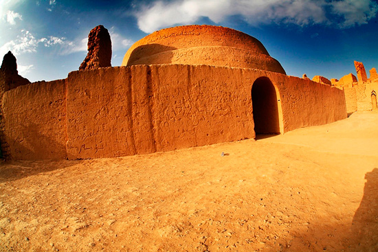 Protecting the city ruins along the Silk Road