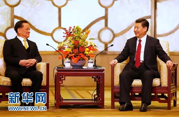 　2014年2月18日，习近平在北京钓鱼台国宾馆会见中国国民党荣誉主席连战及随访的台湾各界人士。 新华社记者鞠鹏 摄