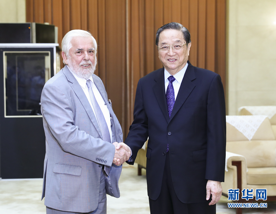 6月29日，全国政协主席俞正声在北京会见欧盟经济社会委员会主席达西斯一行。