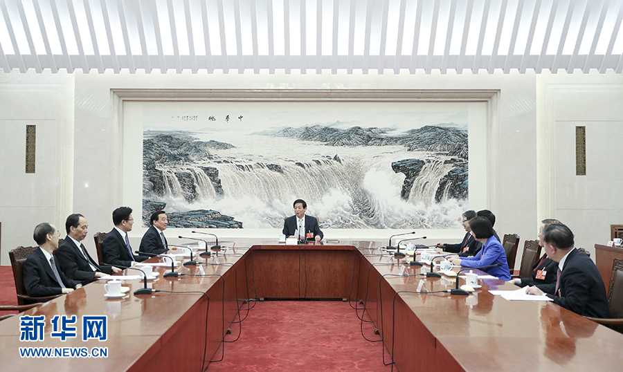 3月19日，十三届全国人大一次会议主席团常务主席第八次会议在北京人民大会堂举行。大会主席团常务主席栗战书主持会议。