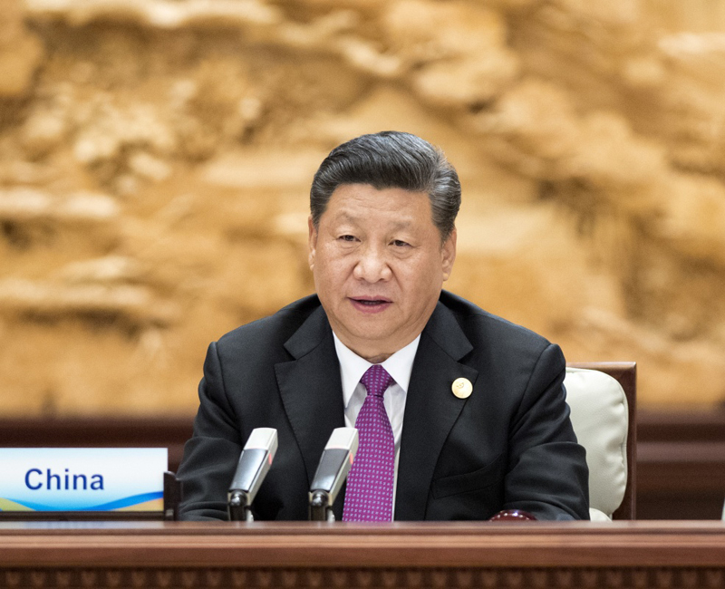 4月27日，第二届“一带一路”国际合作高峰论坛在北京雁栖湖国际会议中心举行圆桌峰会，国家主席习近平主持会议并致开幕辞。