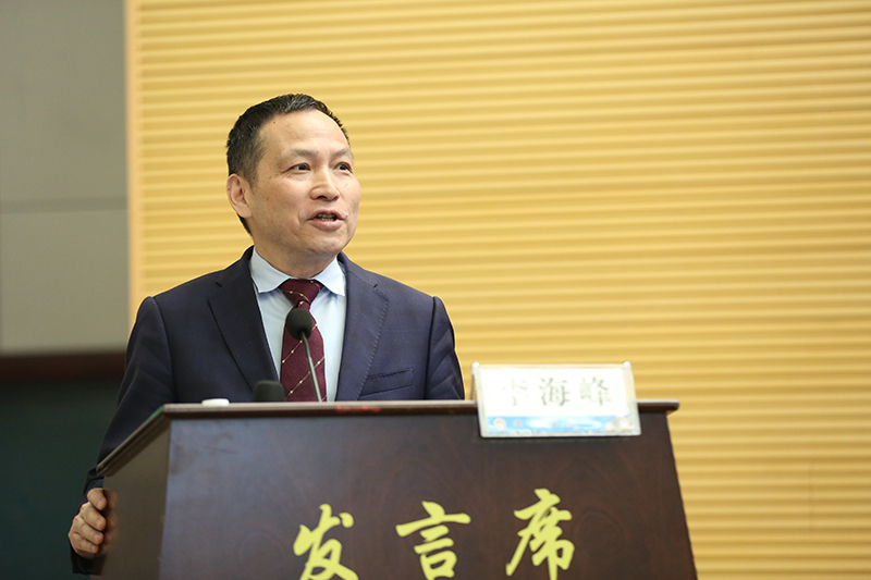 复星集团党委书记李海峰对党建工作进行经验分享